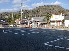 駐車場ライン引き後の様子